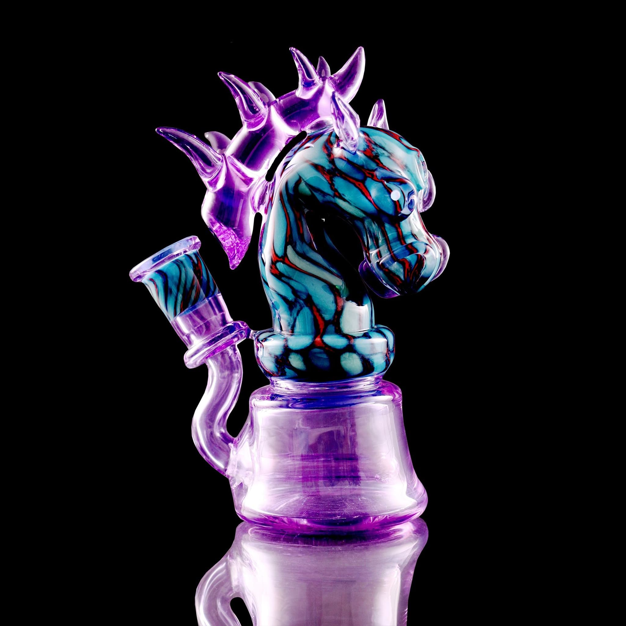 Jetzt ansehen Hallie Cat & Icke – Purple Trojan Horse