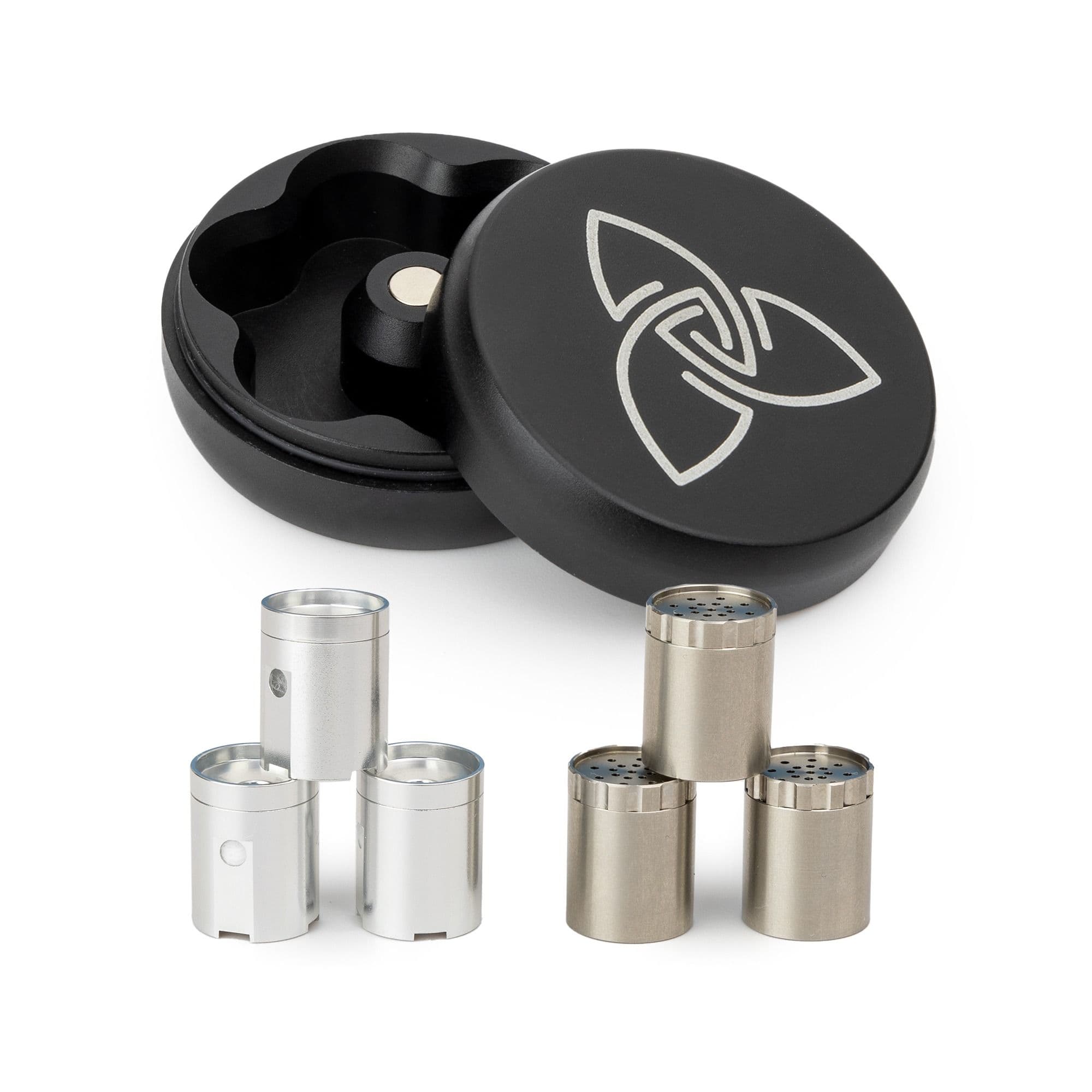 Jetzt ansehen Dosier-Kapselmagazin Bundle - inkl. 3 Kapseln für Kräuter aus Edelstahl & 3 Kapseln für Wax /Öl - für Convectum, Nanu & Stilus Pro Max